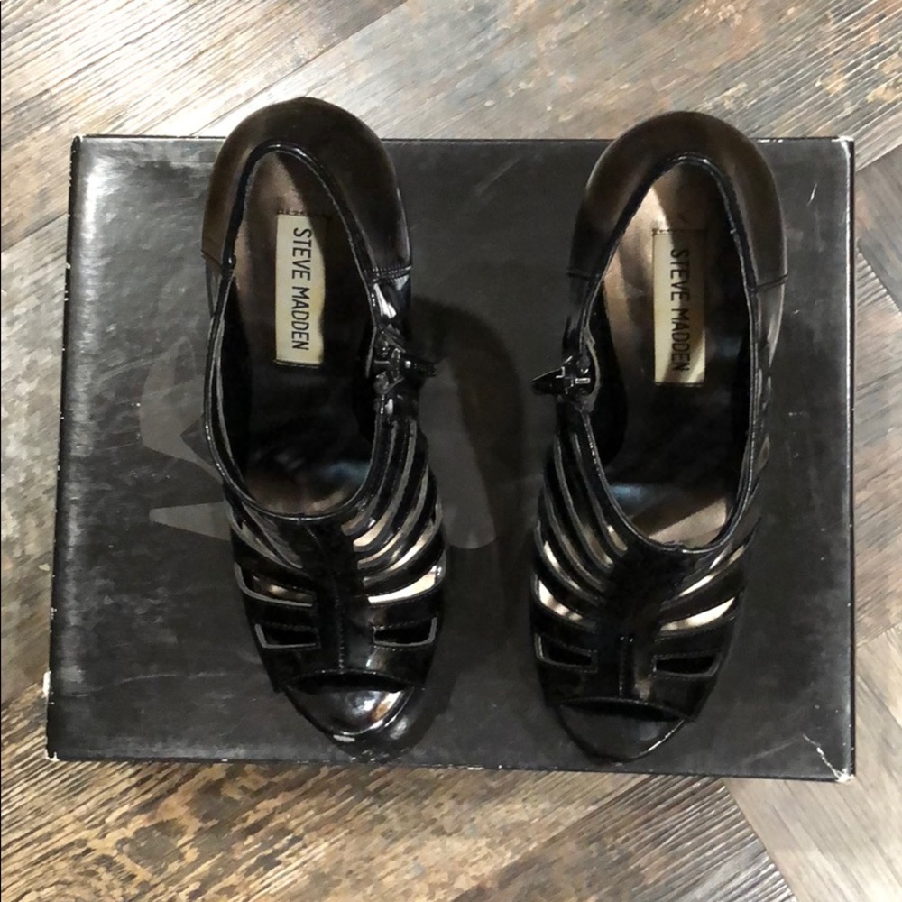 Black patent Steve Madden heels